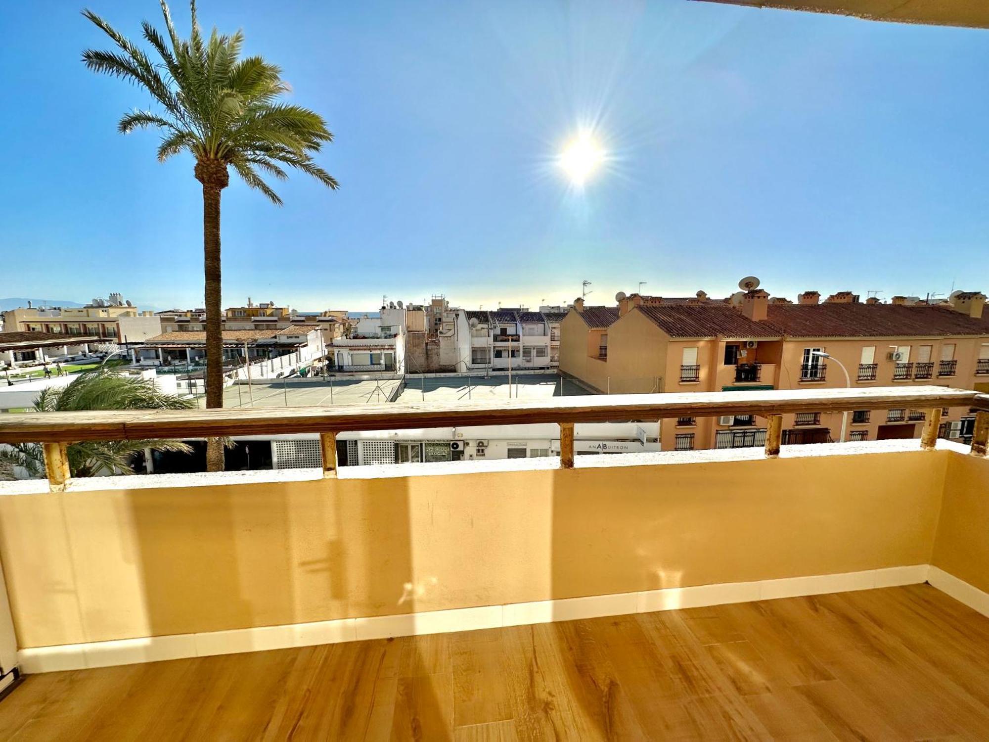 Apartment Gorgeous At The Sea In La Carihuela! *